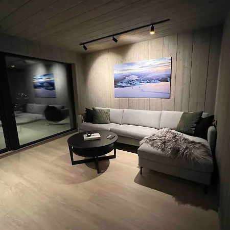 The Panoramic Stranda (More og Romsdal)